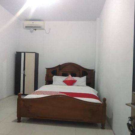 Oyo 90157 Griya Andon Syariah Hotel Cirebon Exterior foto