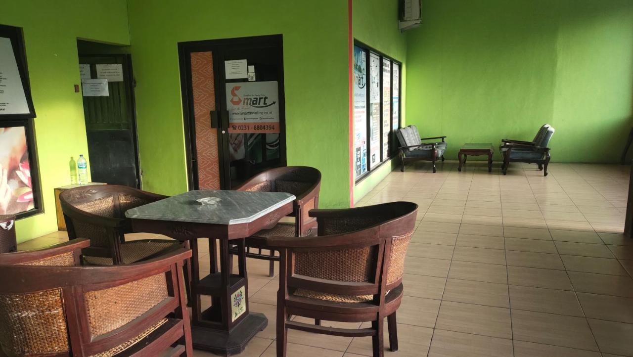 Oyo 90157 Griya Andon Syariah Hotel Cirebon Exterior foto
