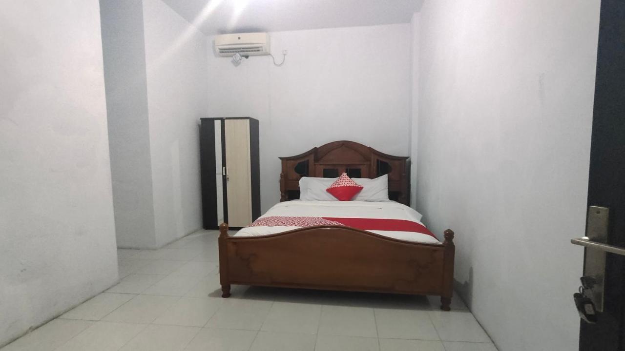 Oyo 90157 Griya Andon Syariah Hotel Cirebon Exterior foto